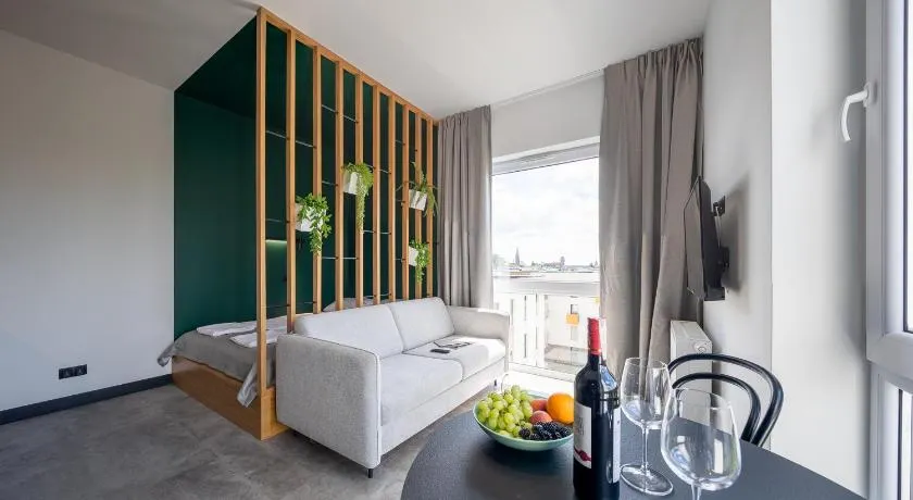 TOP Garden Aparthotel - Image 1