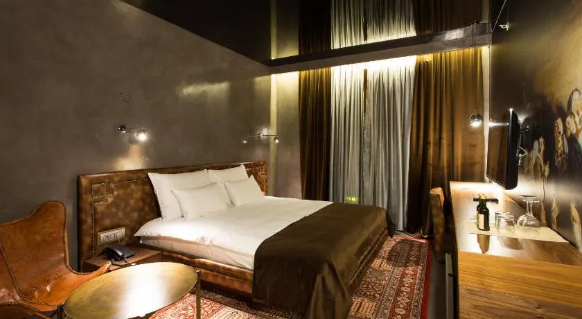 Hotel Hemera - Image 1
