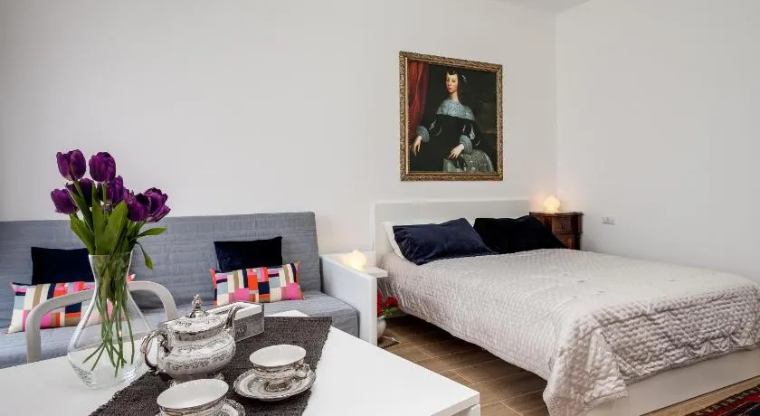 Dreamsrome Lux - Image 1