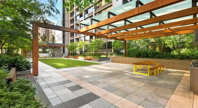 Sakura Apartment - Image 1
