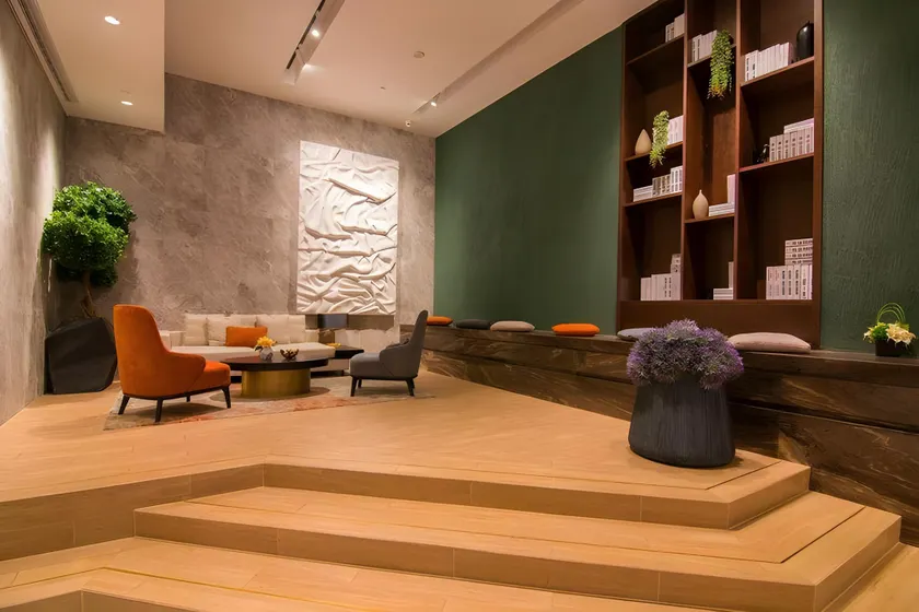 Yitel Premium Hotel Shanghai Xuhui - Image 1