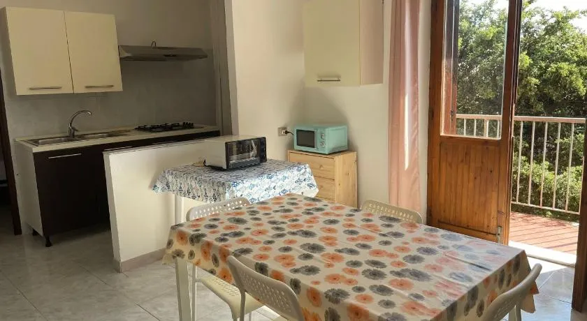 Isola Rossa Appartamenti Standard next to the beach - Image 1
