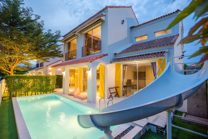 Venice Beach Village Hua Hin Pool Villa - Image 1