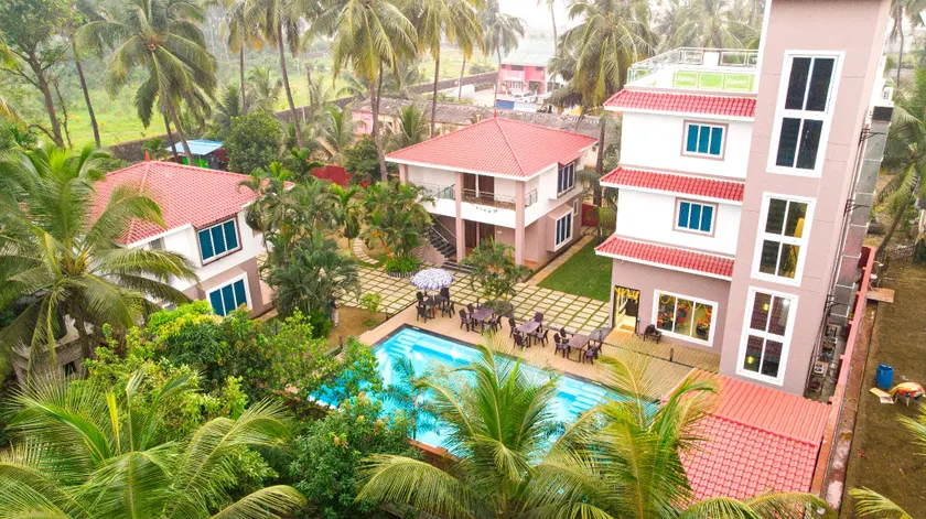 Jimmy Beach Resort - Image 1