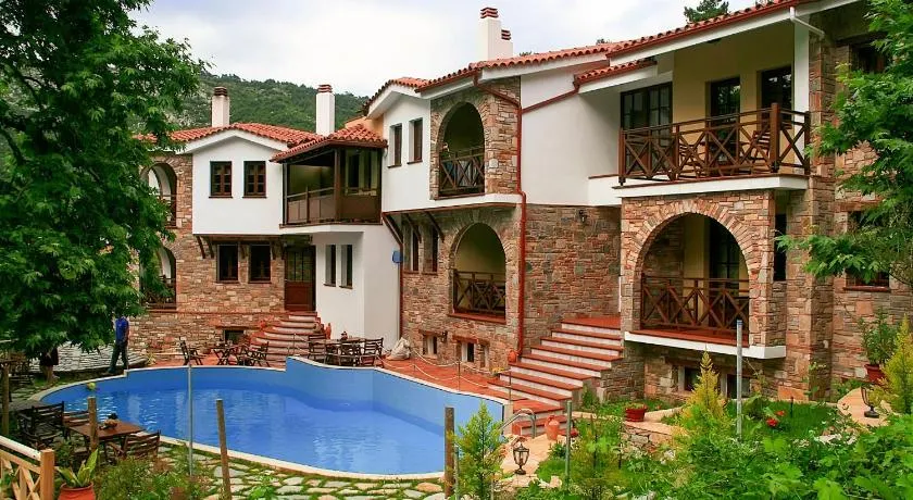 Kazaviti Luxury Suites - Image 1