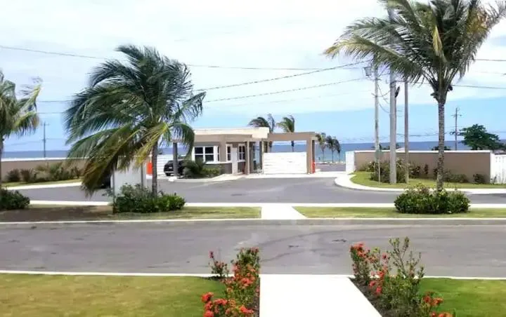 Hamilton @ Oceanpointe a serene 2bed 2 bath Villa - Image 1