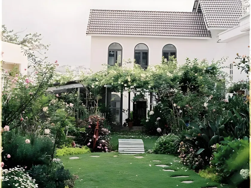 Roserie Home Garden Dalat - Image 1