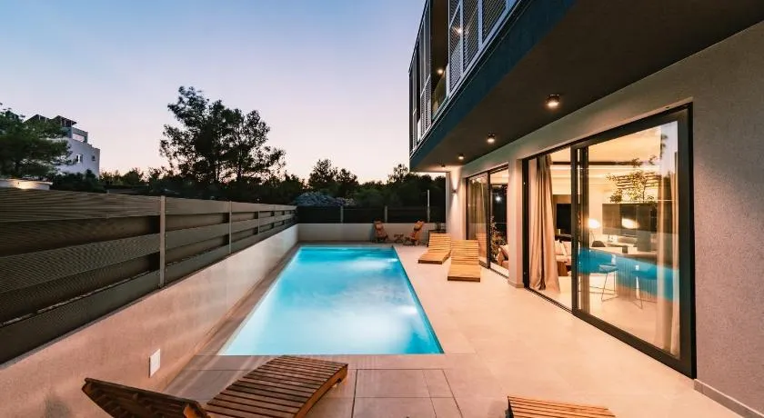 Villa Domina by Villas Holiday - Image 1