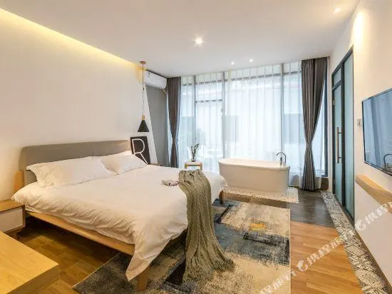 Xiamen Moutain and Sea View Homestay(Huandao Road Zengcuo"an Branch)) - Image 1