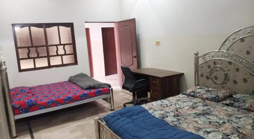 Mangs Guest House - Image 1
