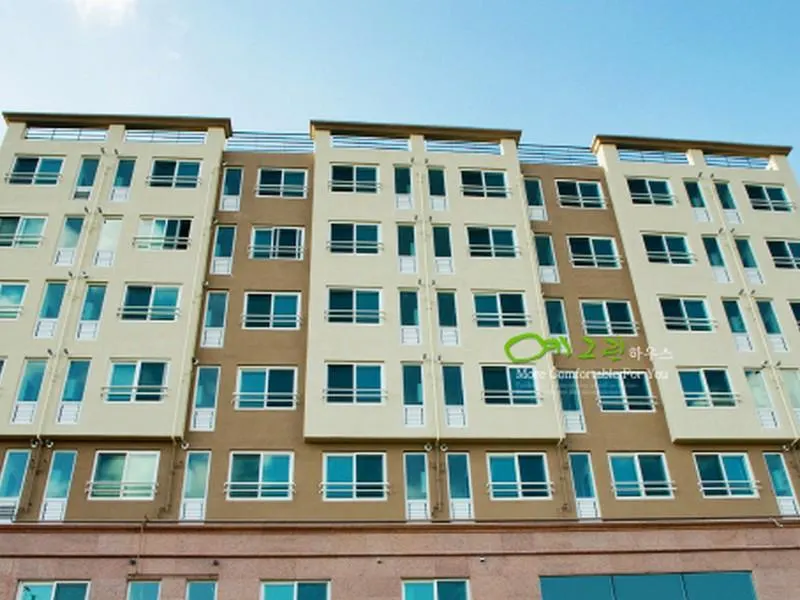 Yegreen Residence Hotel - Image 1