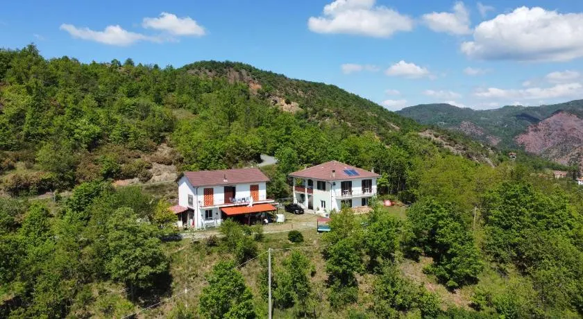 Moto Pareto B&B - Image 1