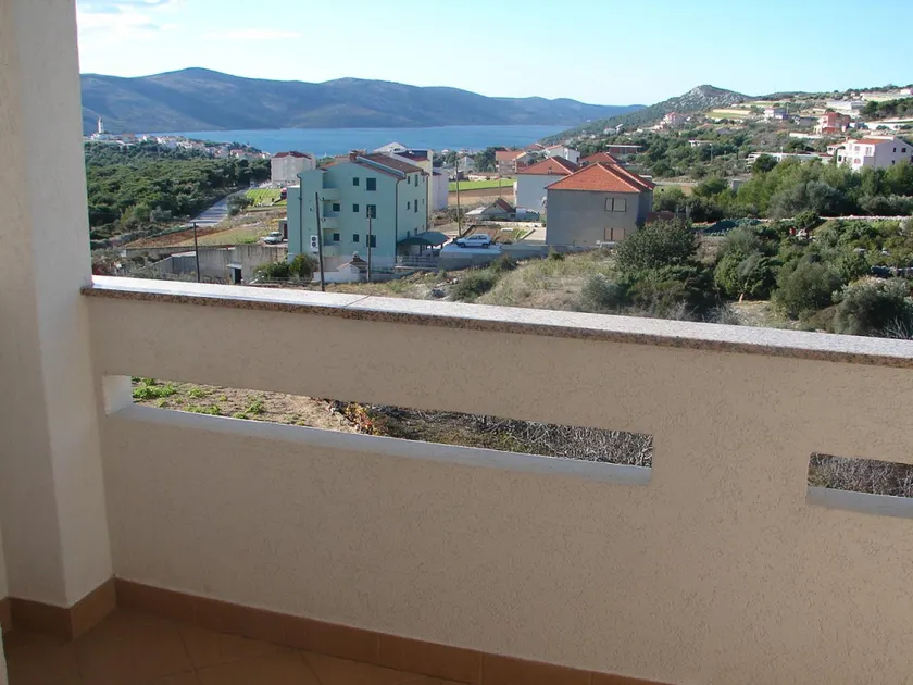 Apartment Žar A3 Seget Vranjica, Riviera Trogir - Image 1