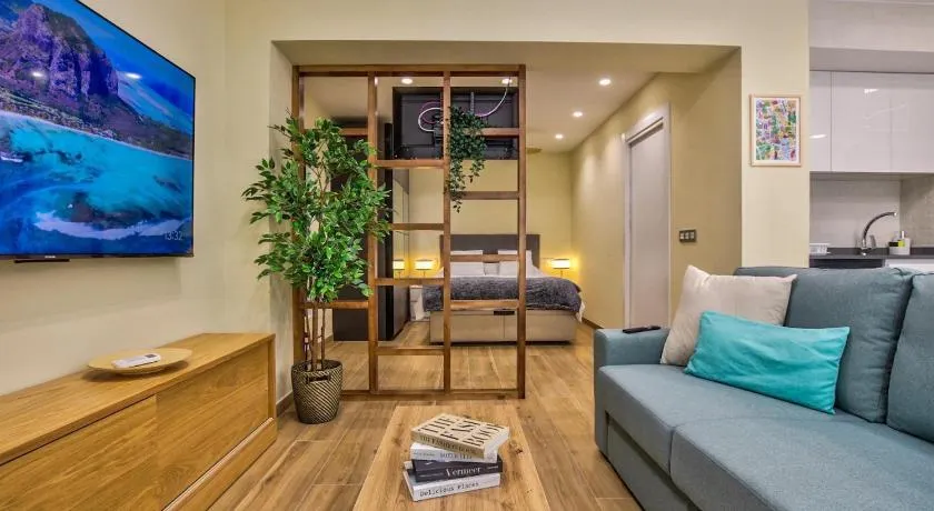 Apartamento Leo Home centro ciudad con garaje privado - Image 1