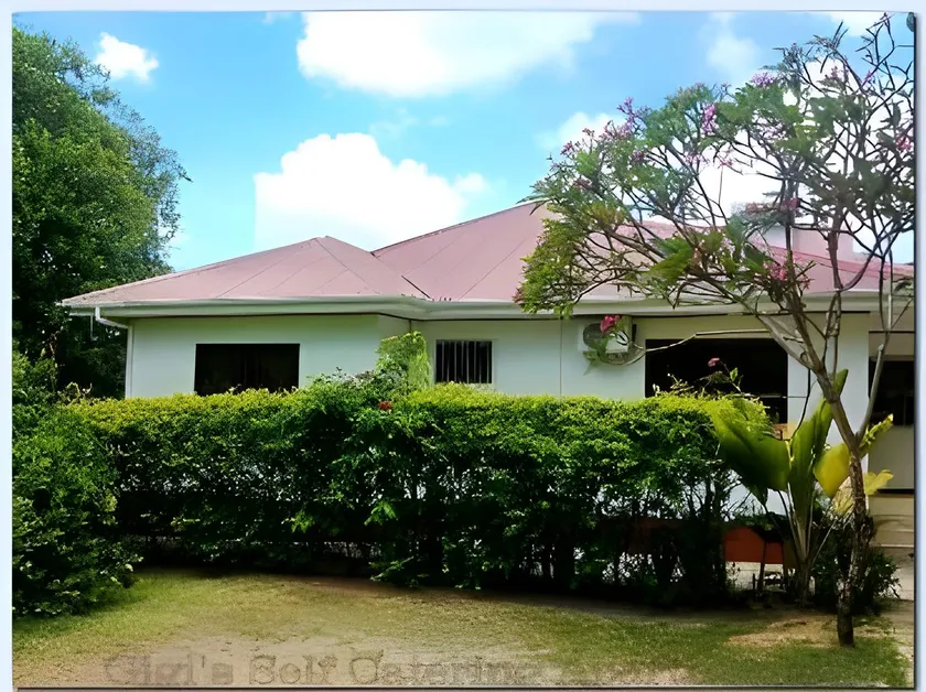 Gigi's Self Catering Apartment - Image 1