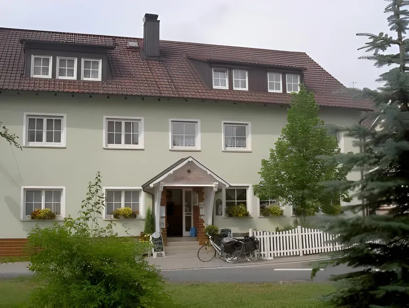 Landhotel Goldener Stern - Image 1