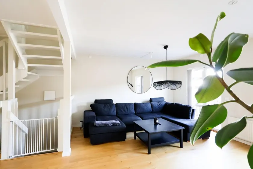 Townhouse with Sauna | 4 Floors | City center - Image 1
