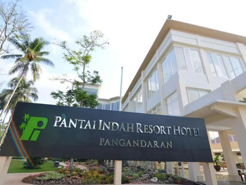 Pantai Indah Resort Hotel Timur - Image 1