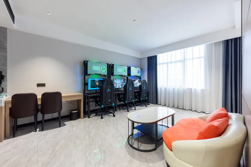 JC Esports Cinema Hotel (Xingfu Industrial Park Branch) - Image 1