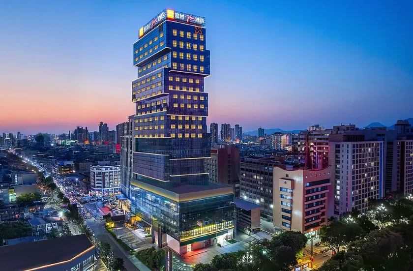 Quanzhou Fengze Puxi Wanda Plaza Yishang PLUS Hotel - Image 1