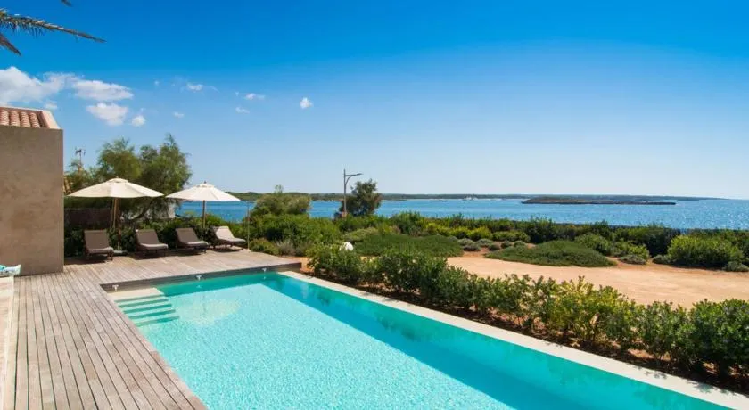 Villa Cabrera – Luxusvilla direkt am Mittelmeer - Image 1