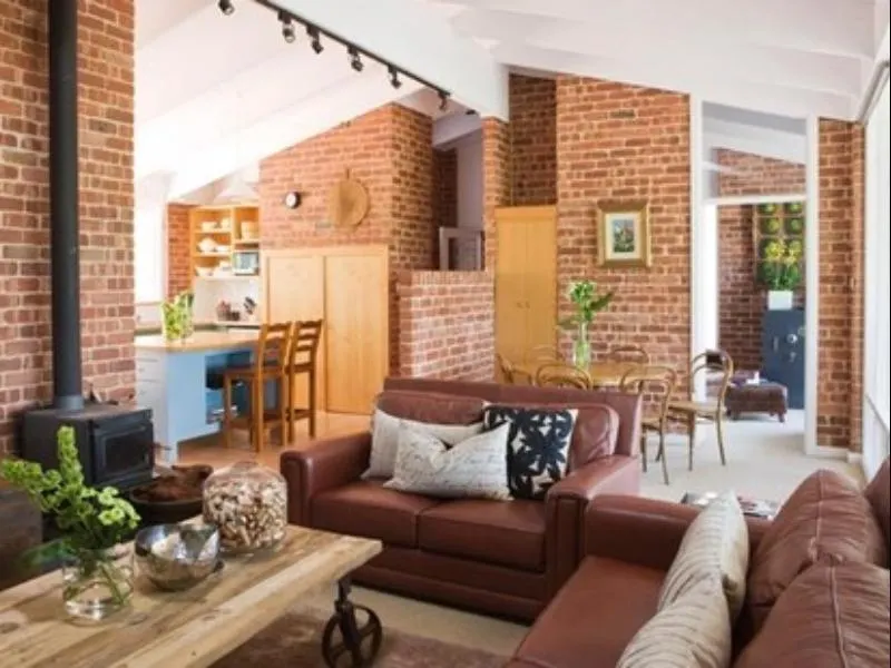 The Reserve Luxury Vineyard Retreat - Image 1