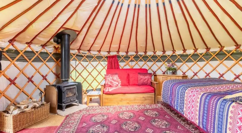 Cosy-Hilltop-Yurt-StunningViews-Nature-HotTub - Image 1