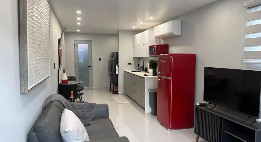 The Opus Suite Modern Apartment in San Juan - Image 1