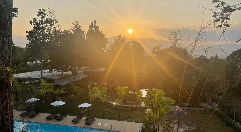 Hin Khong Villa - a tropical surprise - Image 1