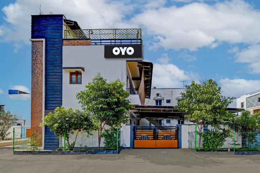 Hotel O SMS HOMES - Image 1