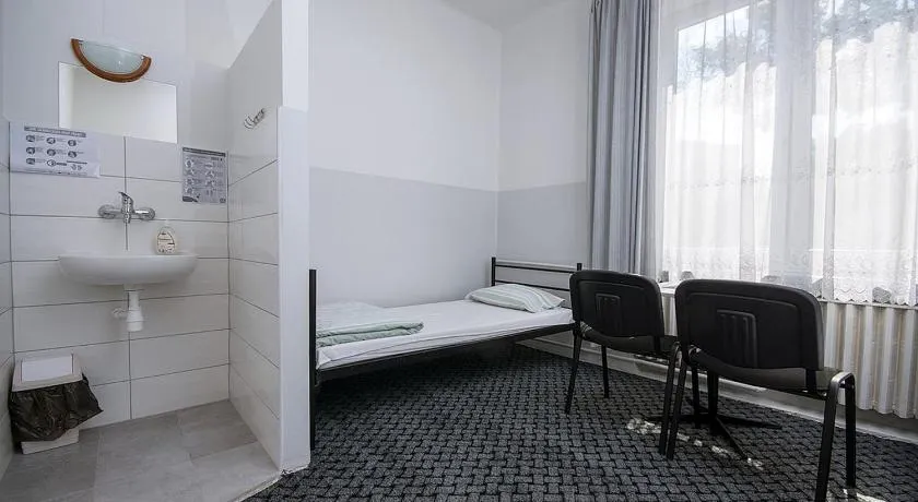 Noclegi PODZAMCZE PTTK - Image 1