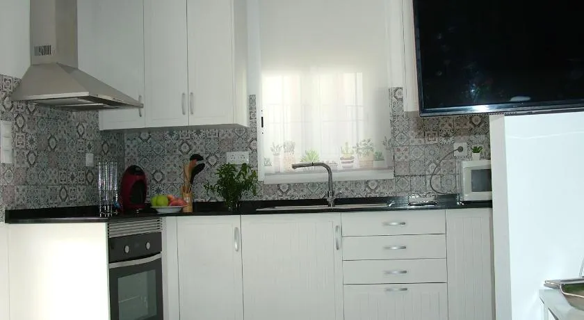 Casa Fuente Alta - Image 1