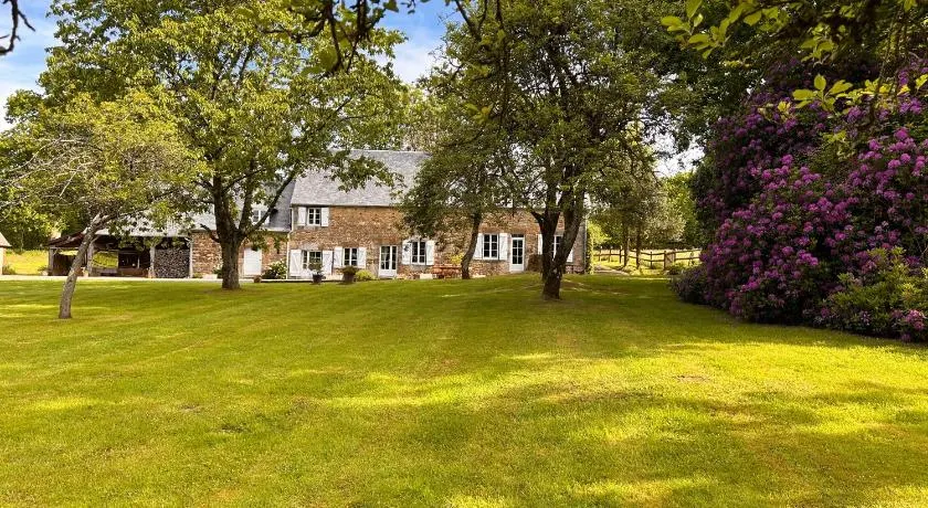 Gîte du Rochelu 4 Étoiles 5000 m2 of Garden, near to Mont Saint Michel & Granville island - Image 1