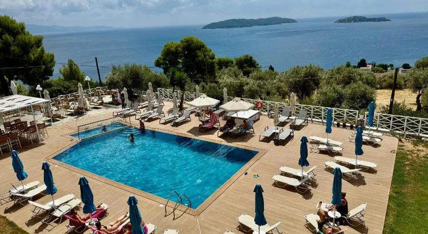 agnadi hotel - Image 1