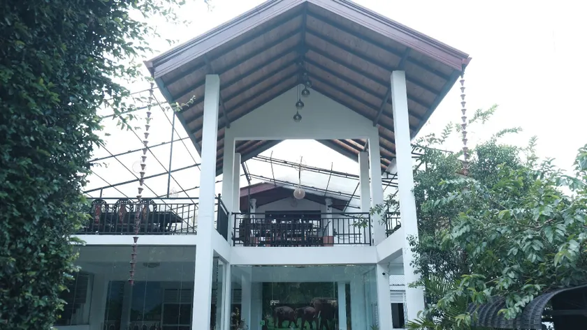 Sangrilla Holiday Resort - Image 1
