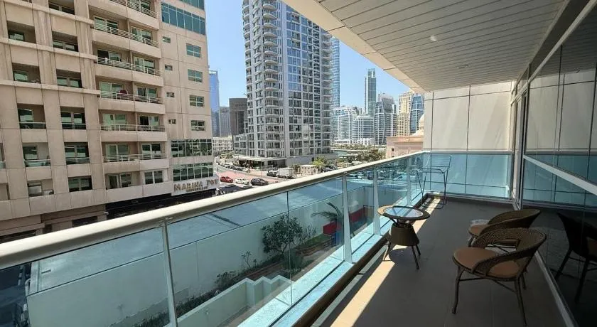 Spacious 1 Bedroom Apartment-Opal Tower Dubai Marina - Image 1