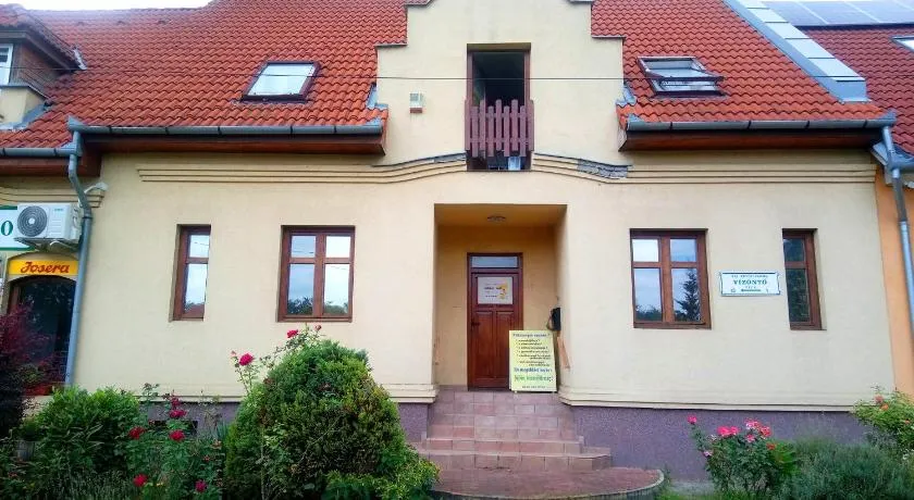 Highway House - Image 1