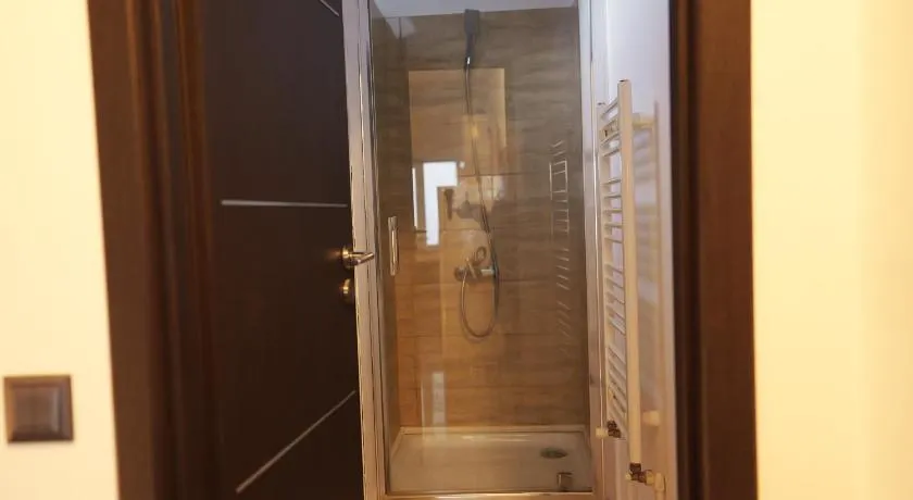 Hotel Mina - Image 1