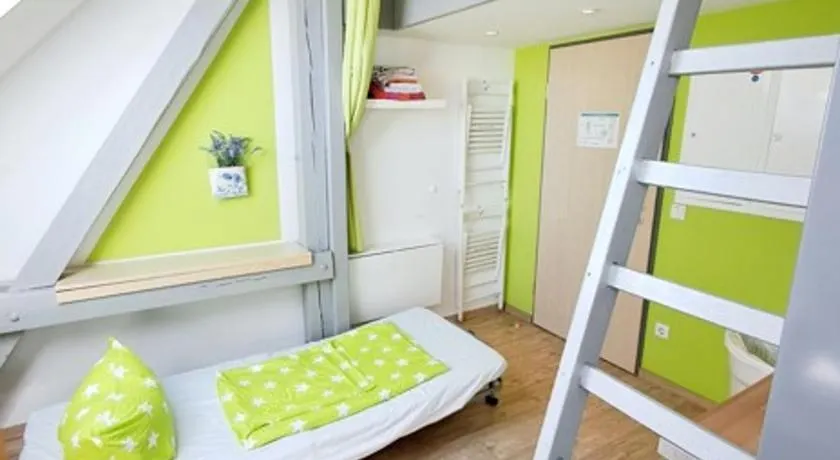 Schullandheim Bautzen Burk nahe der Talsperre - Dachkammer deluxe - Image 1
