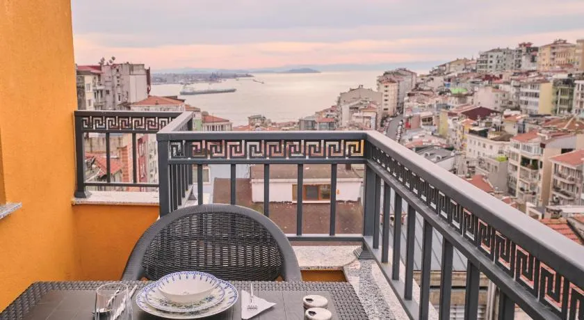 Ulker Apartments - Image 1