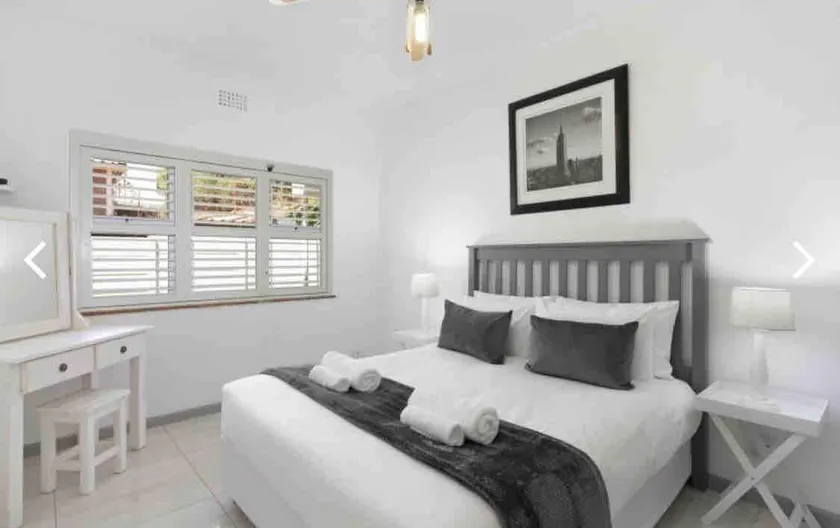 Sea and Mountain View Apartment - Image 1