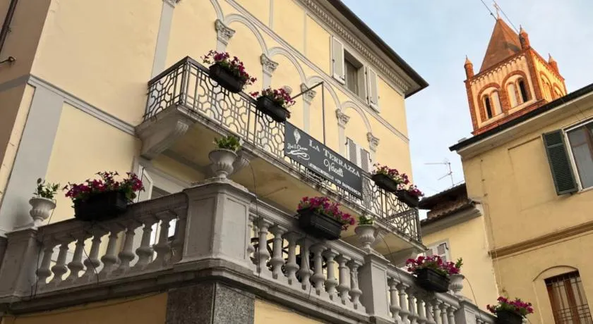 La Terrazza Vercelli Bed & Charme - Image 1
