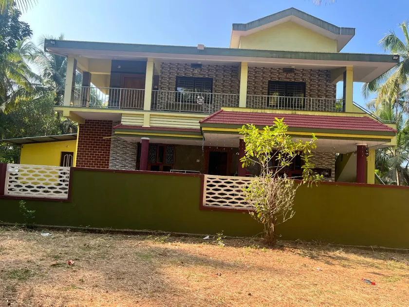 Lake View - Image 1