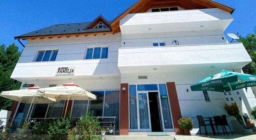 Bar-Restaurant-Hotel-Familja - Image 1