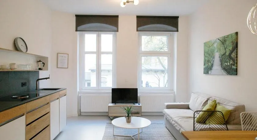 Madflats Hotel-Apartments S-Bahn Friedenau - Image 1