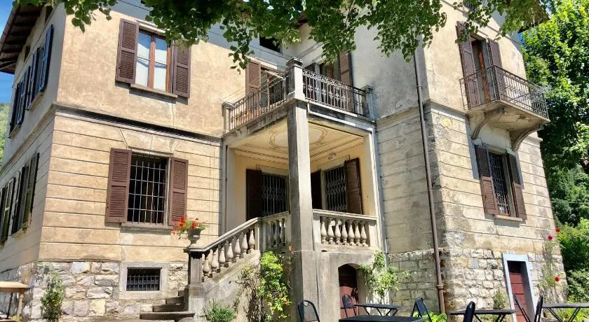 Villa il Maiale Bianco Bed & Breakfast - Image 1