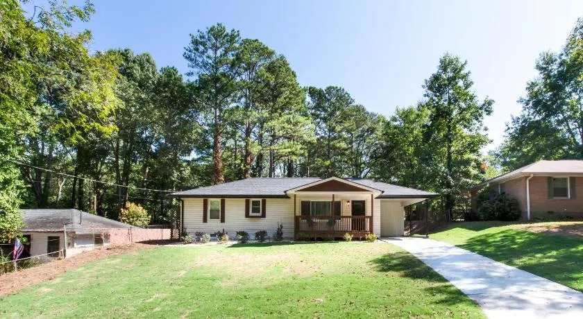 Lavish Living - 8 mins from Braves Stadium w/King - Image 1