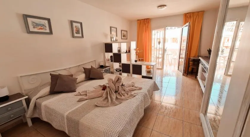 Casa Gio-monolocale con piscina riscaldata - Image 1