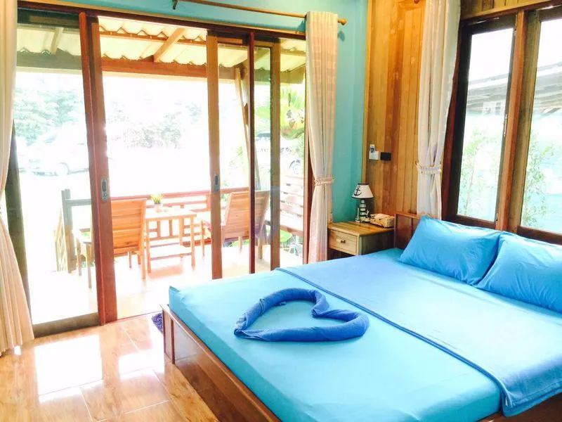 Baan Aowthai Homestay Ko Kood - Image 1