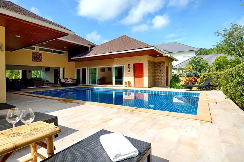 Ting's Villa - Luxury 3 bedroom Pool Villa. - Image 1